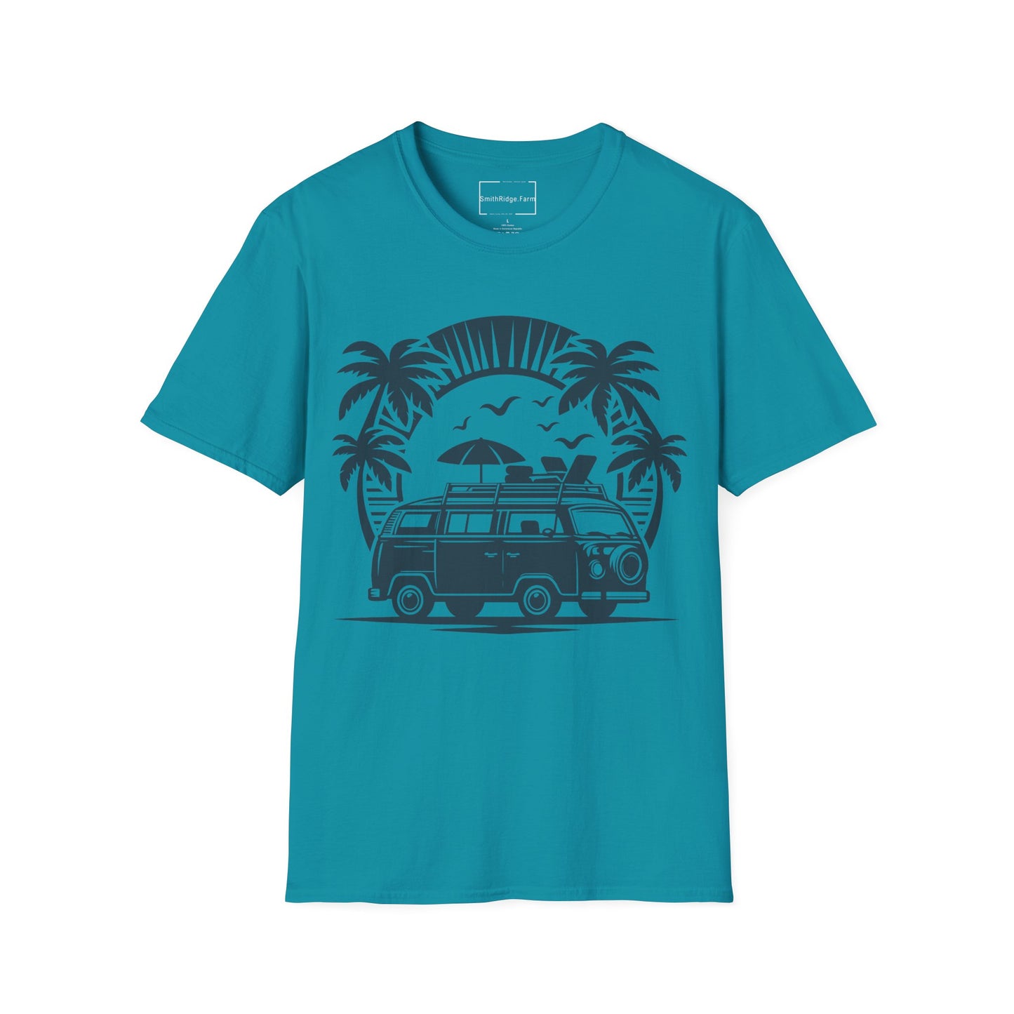 VINTAGE VOLKSWAGON ON THE BEACH. Cotton, Short Sleeve, Crew Neck Tee.