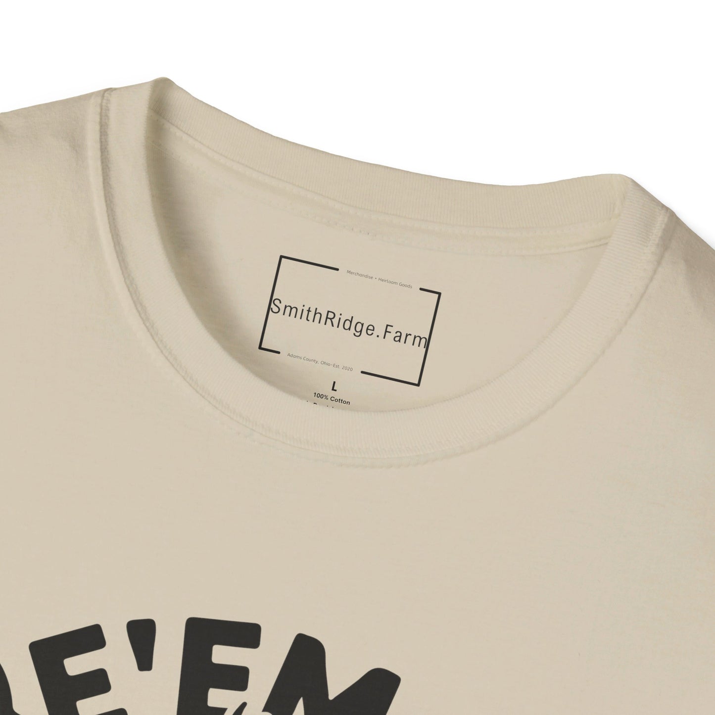 I LIKE 'EM WITH LONG LEGS AND A BIG RACK. DEER HUNTER HUMOR. Cotton, Short Sleeve, Crew Neck Tee.