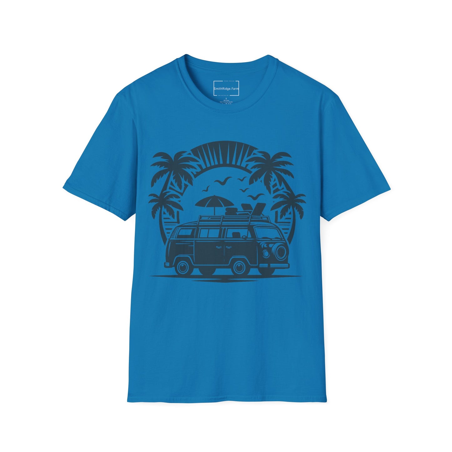 VINTAGE VOLKSWAGON ON THE BEACH. Cotton, Short Sleeve, Crew Neck Tee.