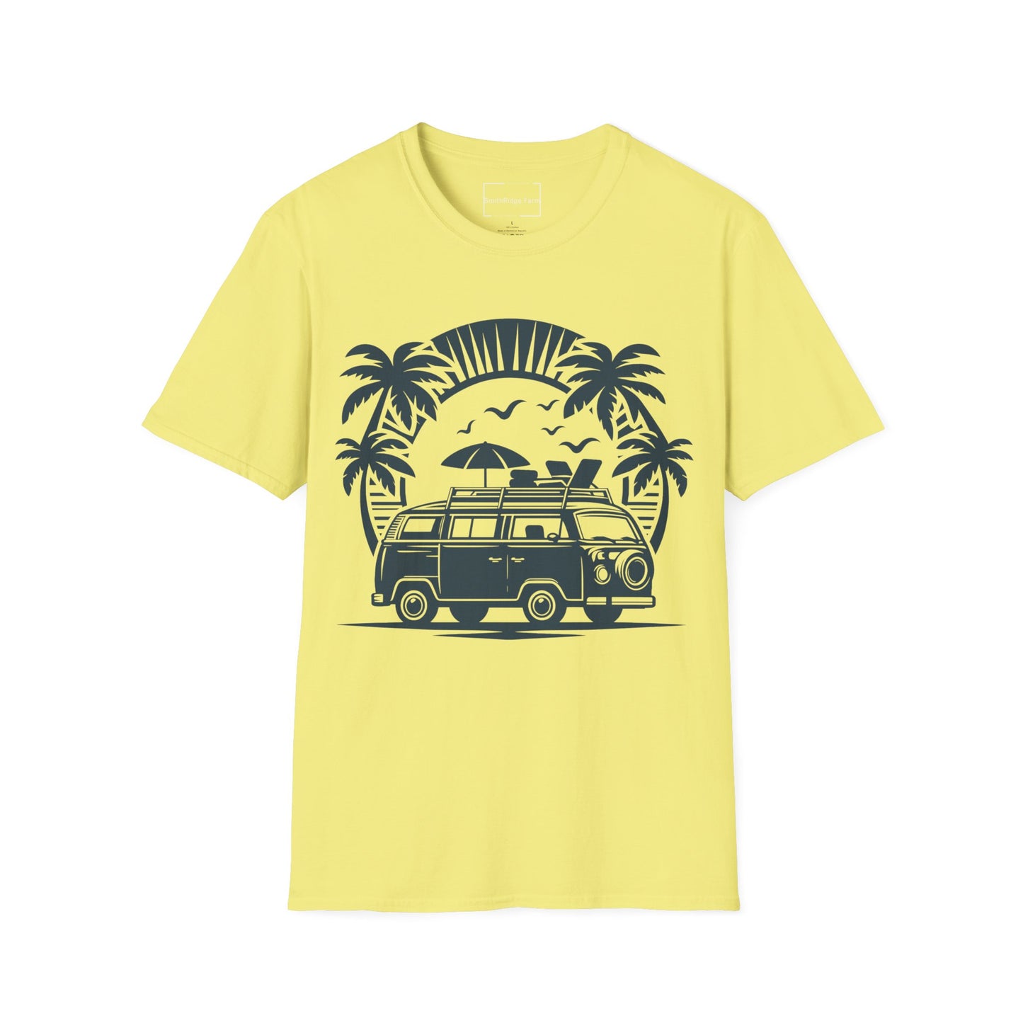 VINTAGE VOLKSWAGON ON THE BEACH. Cotton, Short Sleeve, Crew Neck Tee.