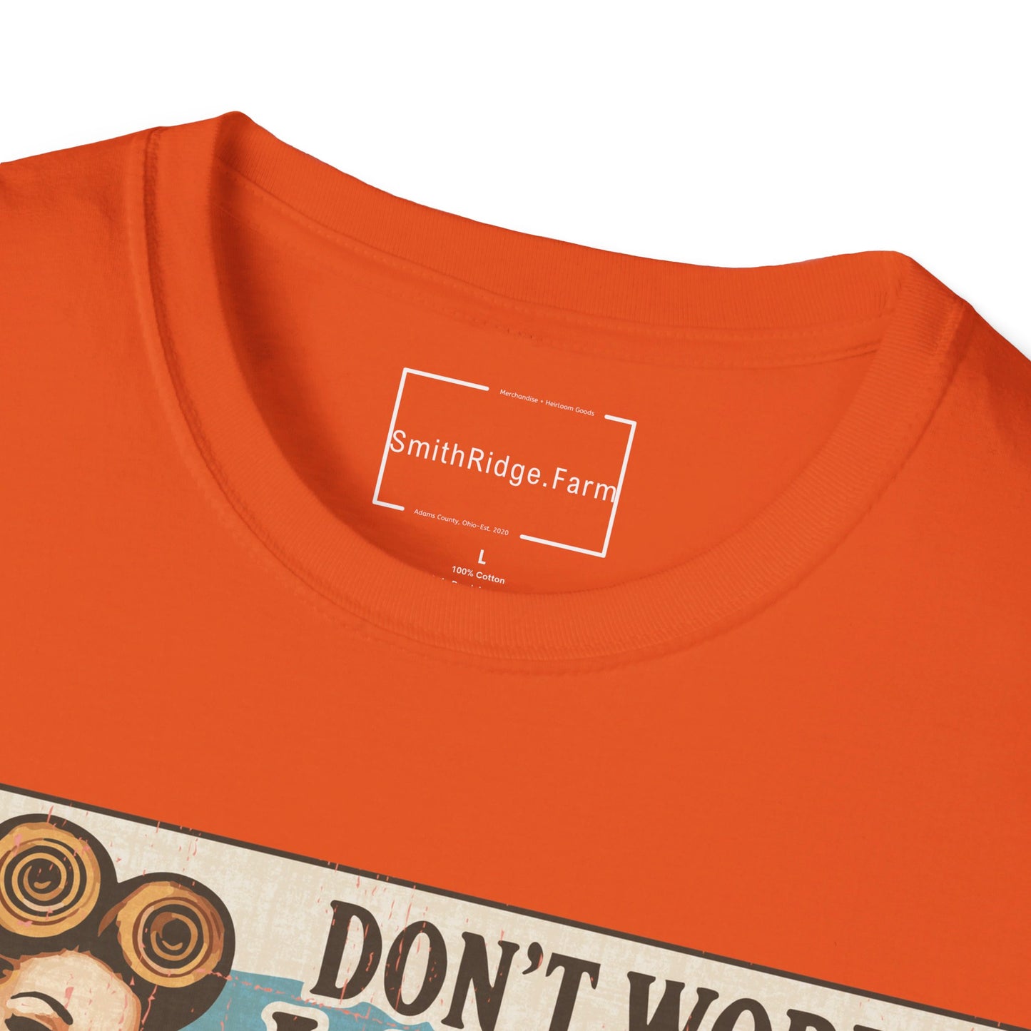 DON'T WORRY LAUNDRY, NOBODY'S DOING ME EITHER. Cotton, Short Sleeve, Crew Neck Tee.
